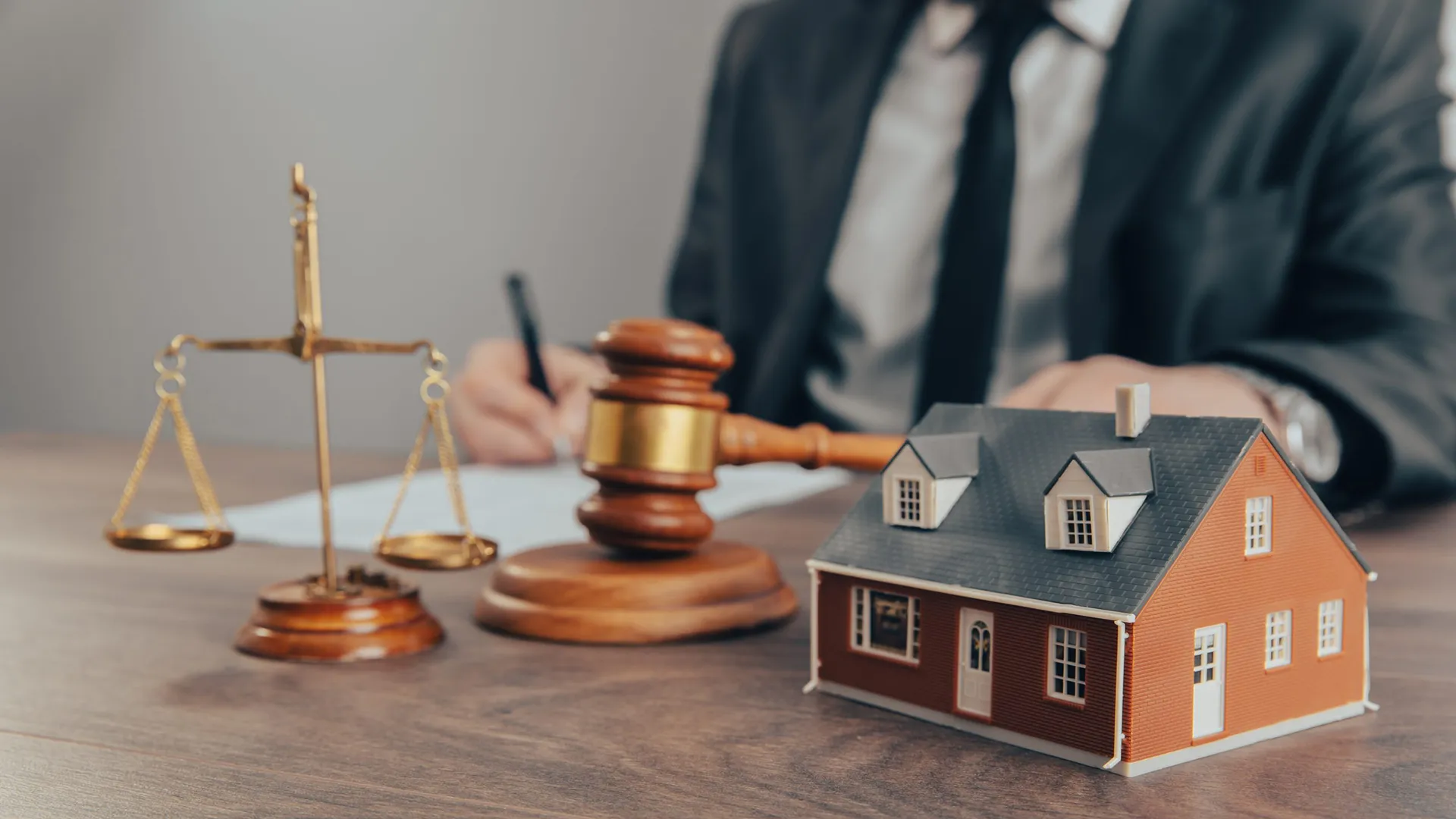 سند معارض چیست؟ راهنمای حل مشکل و پیشگیری کامل