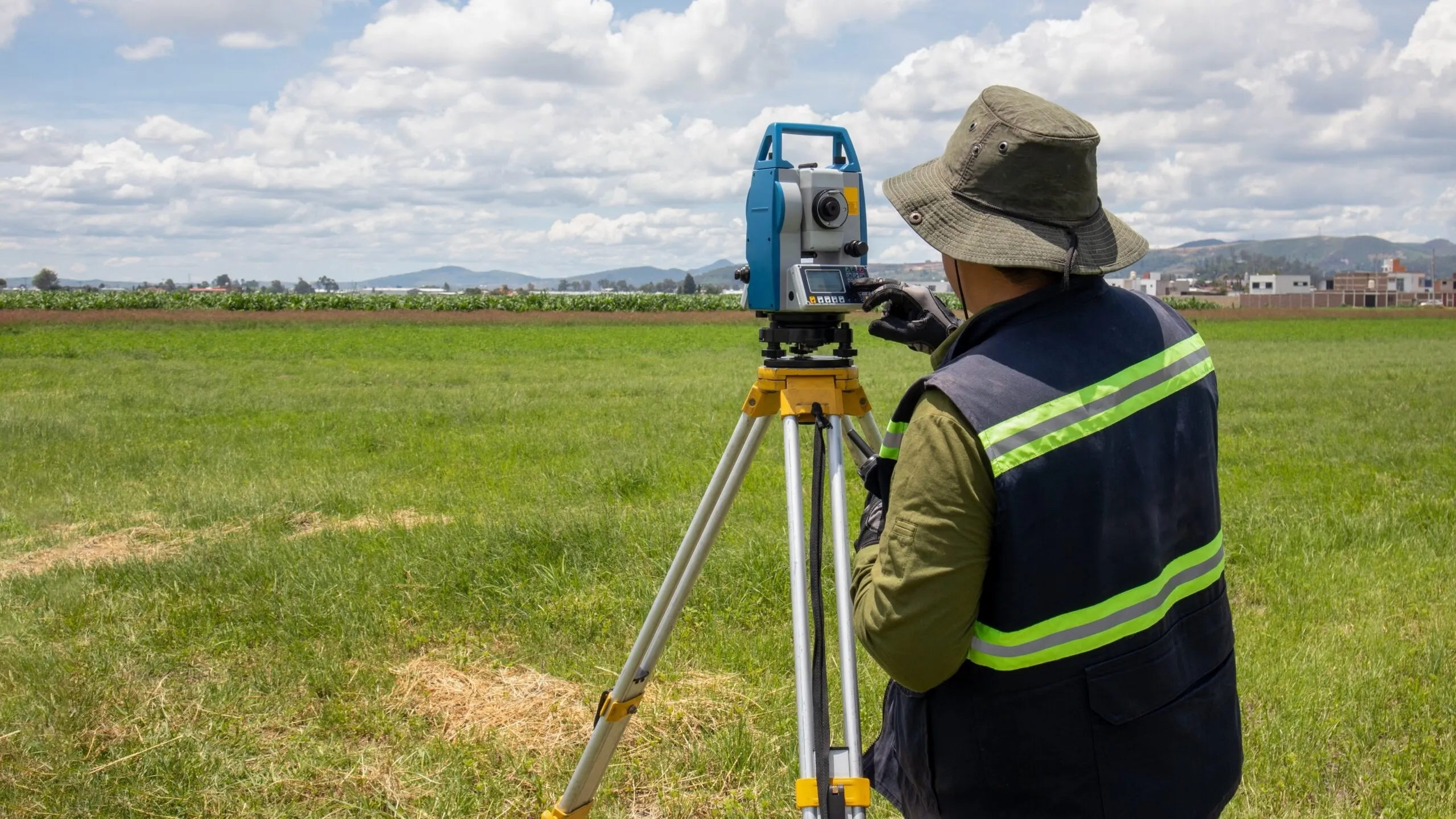 نقشه برداری ثبتی