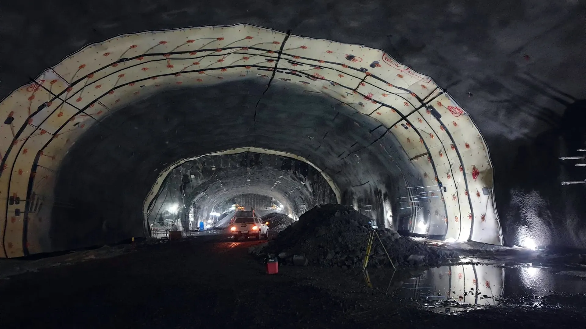 نقشه برداری زیرزمینی