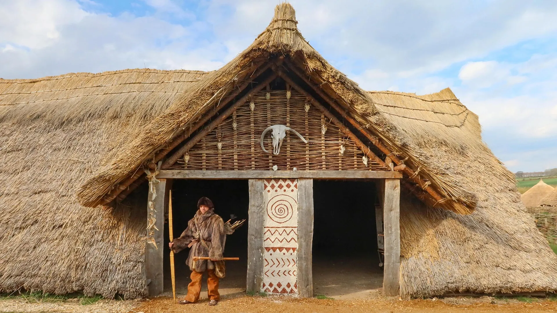 خانه های سنگی باستانی