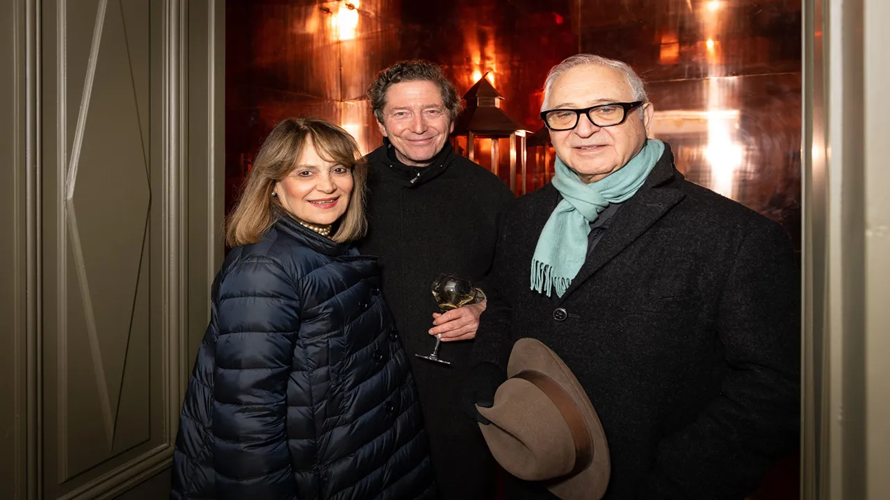 کامران دیبا همراه نگی دیبا و فرناندو کارونچو