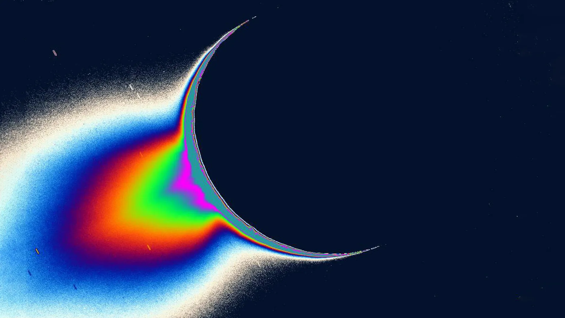 تصویر کاسینی از قمر زحل، انسلادوس