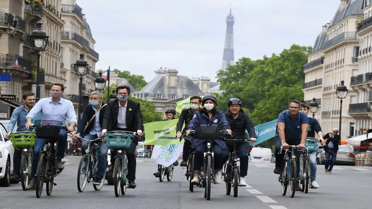 نقش دوچرخه در شهرهای 15 دقیقه ای